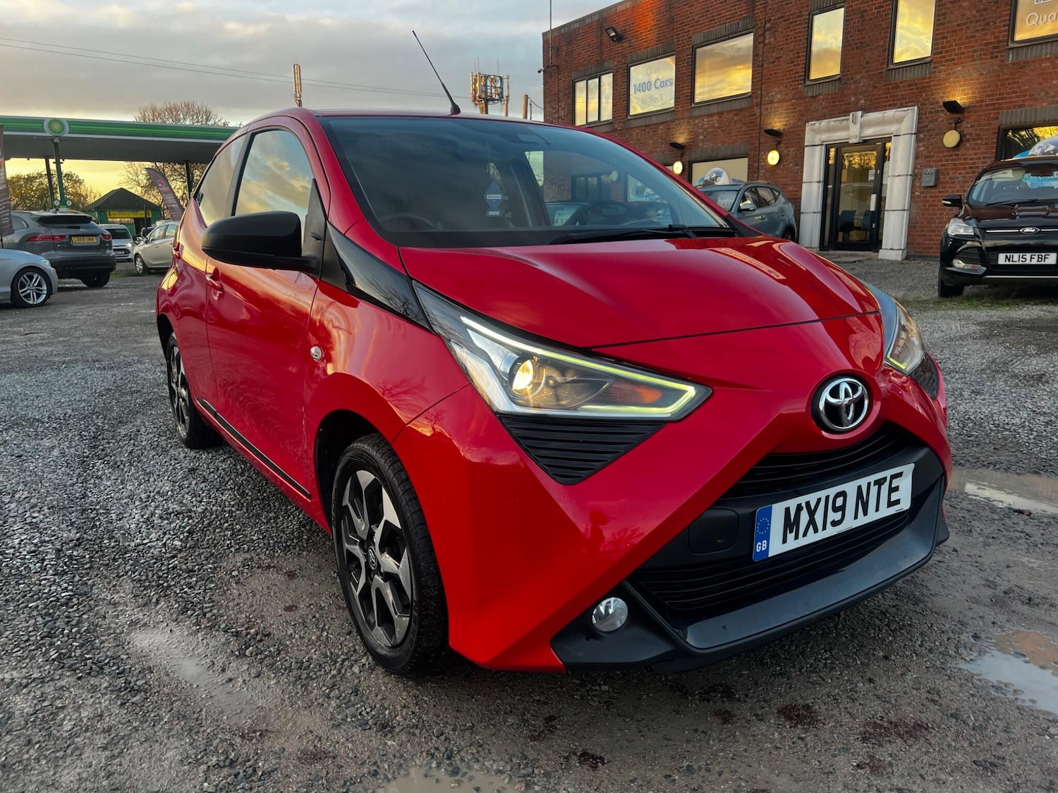 Used Toyota AYGO 2019 for sale - 76633486: Photo 2