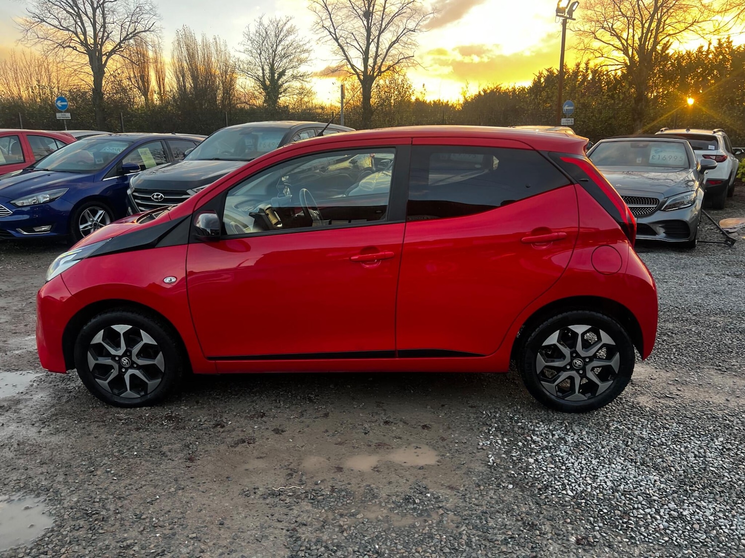 Used Toyota AYGO 2019 for sale - 76633486: Photo 5