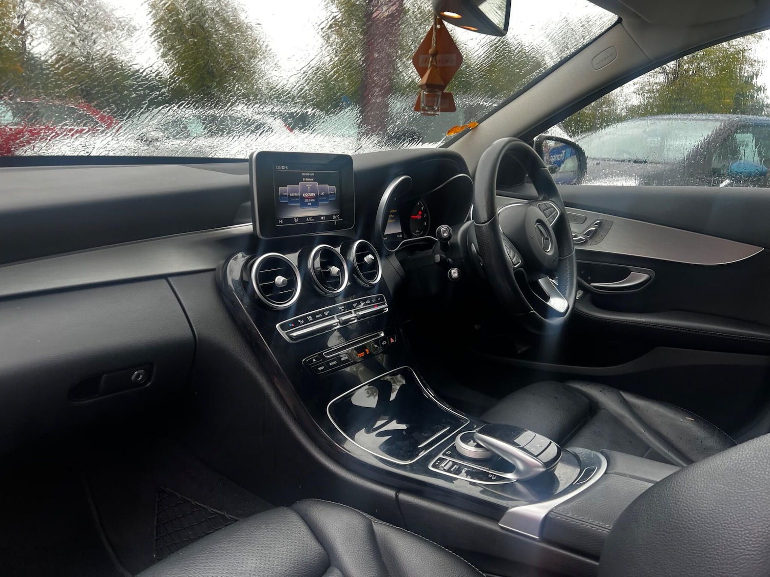 Used Mercedes-Benz C Class 2017 for sale - 76850029: Photo 14