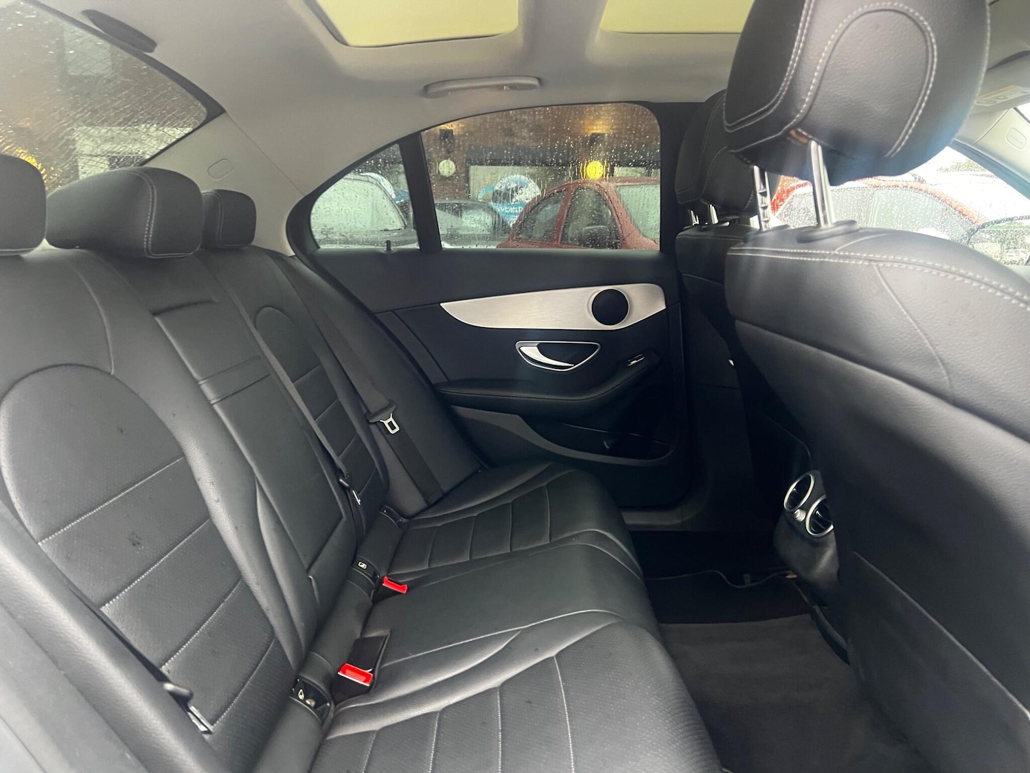 Used Mercedes-Benz C Class 2017 for sale - 76850029: Photo 19