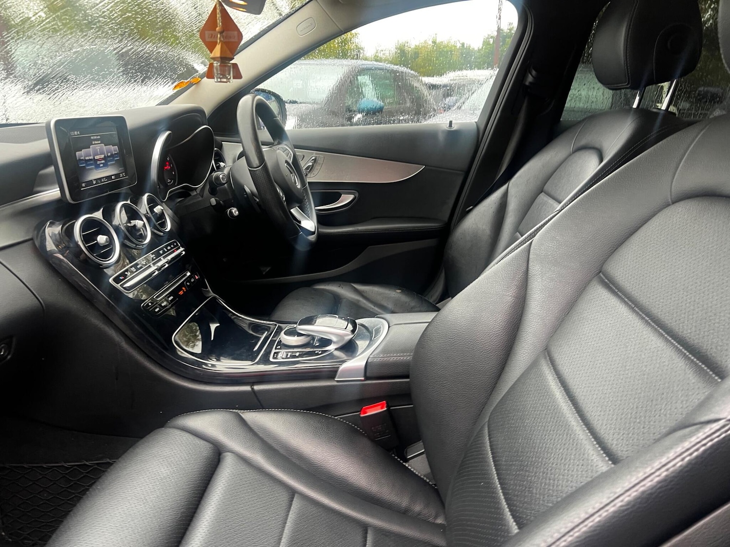 Used Mercedes-Benz C Class 2017 for sale - 76850029: Photo 32