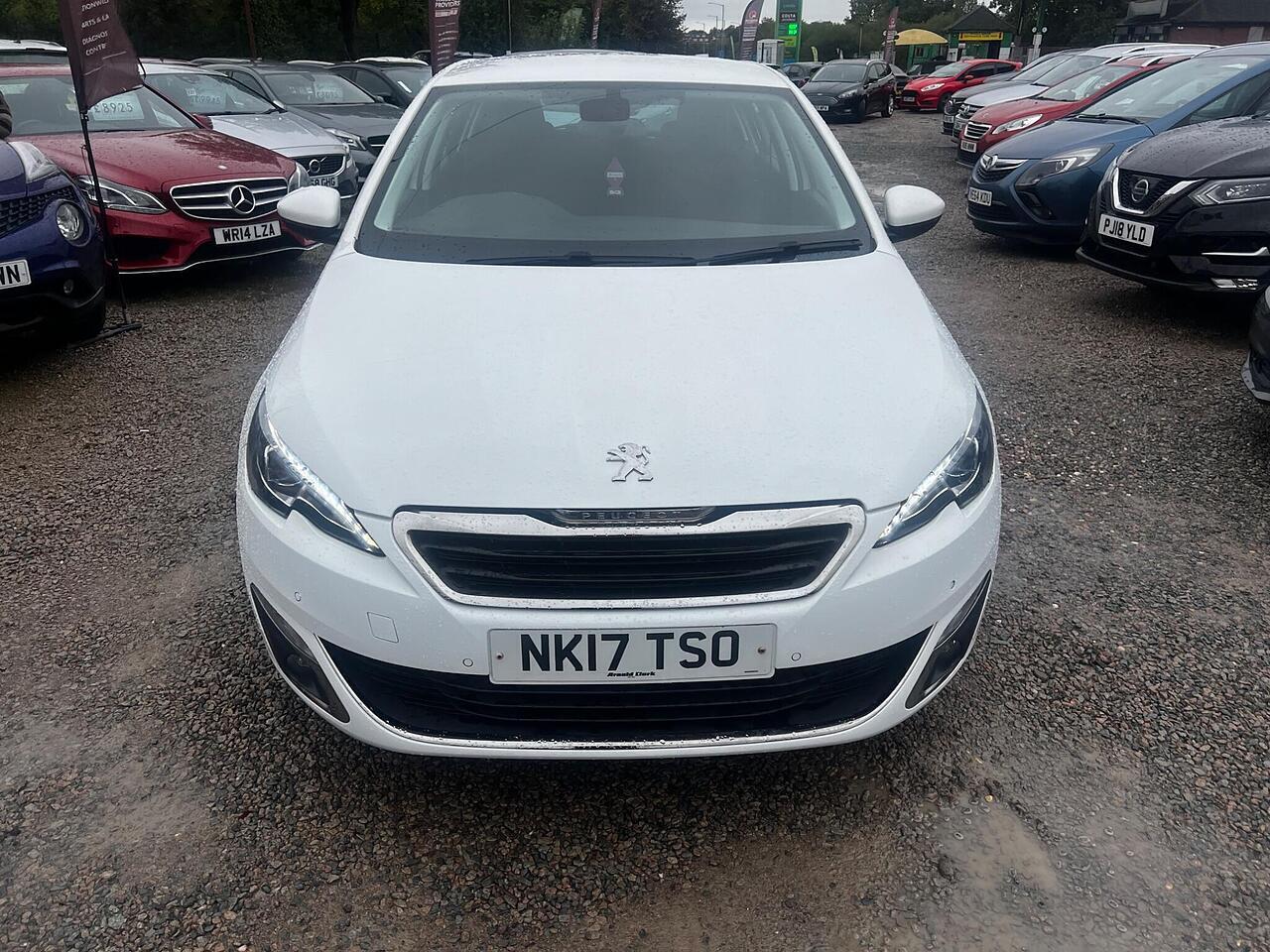 Used Peugeot 308 2017 for sale - 77549552: Photo 2