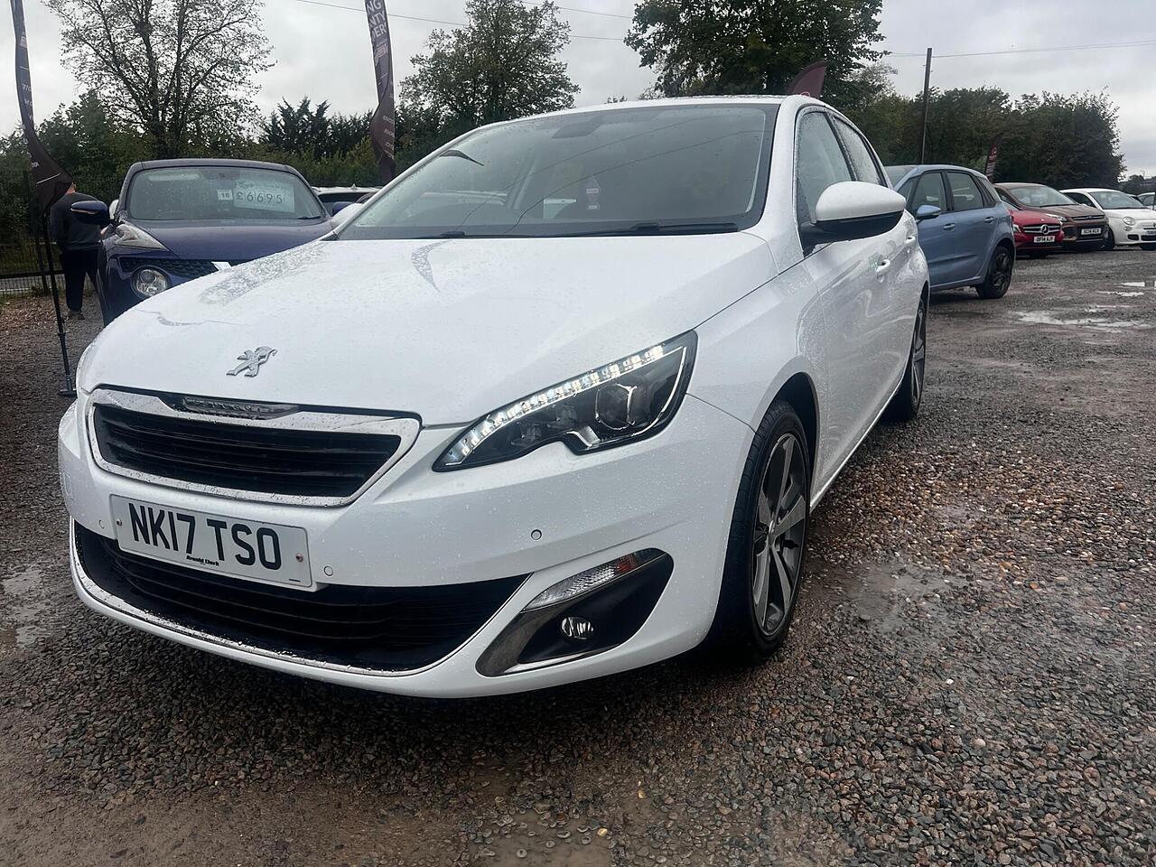 Used Peugeot 308 2017 for sale - 77549552: Photo 3