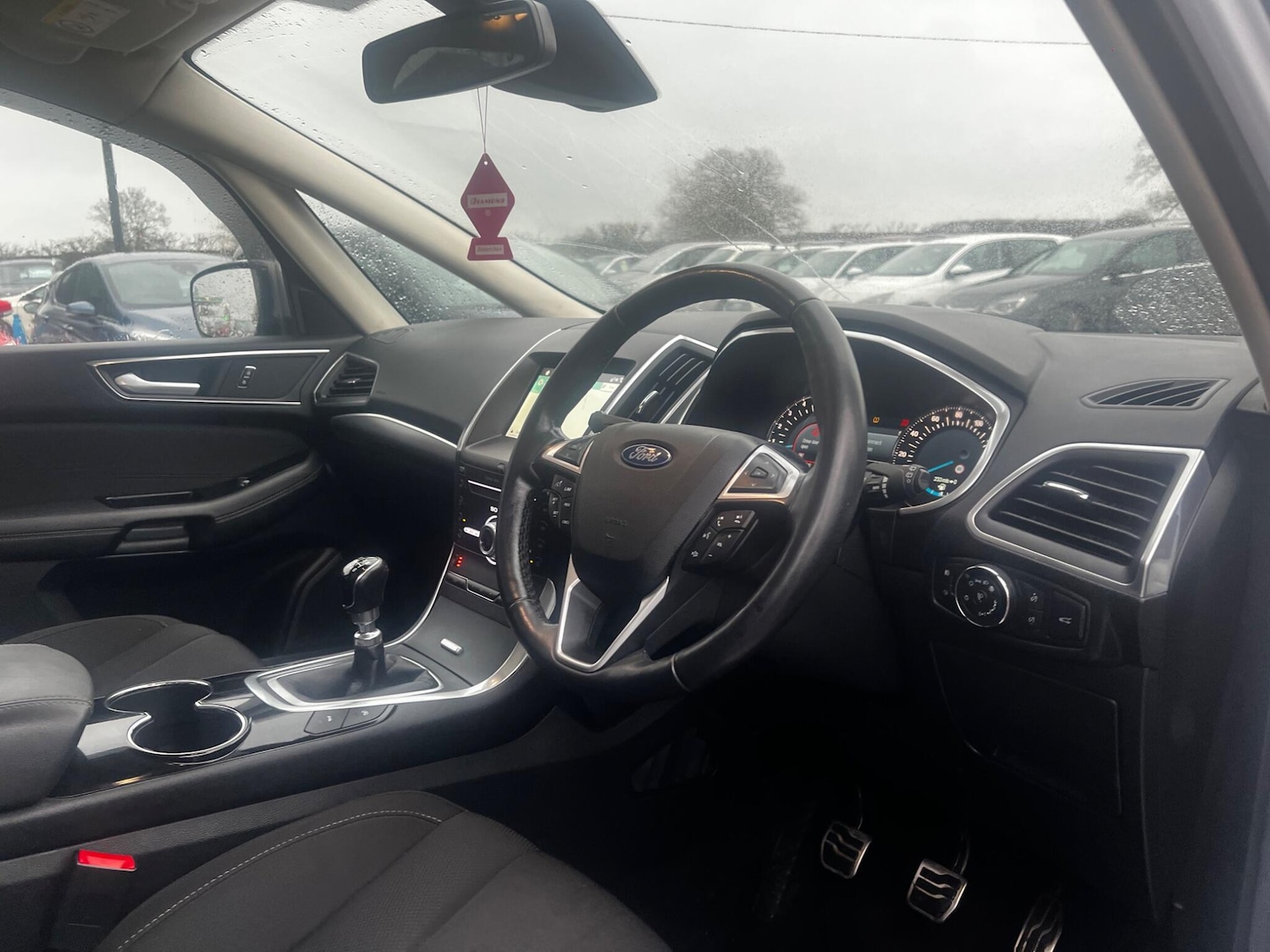 Used Ford S-Max 2017 for sale - 76560946: Photo 11