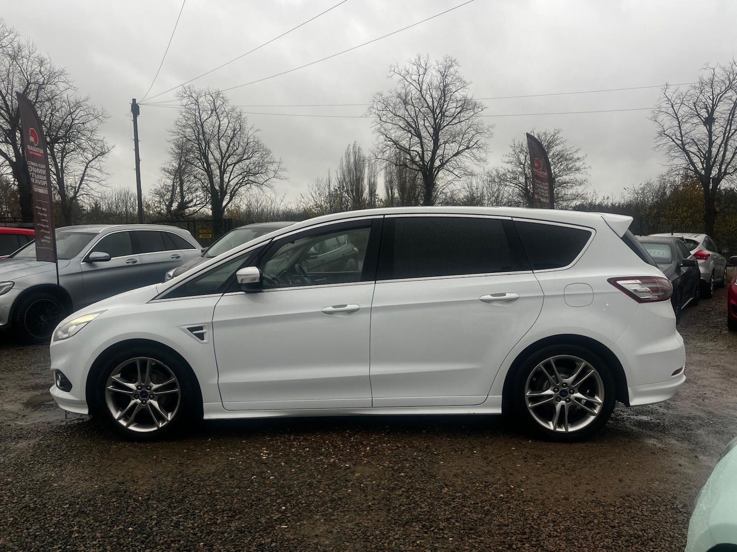 Used Ford S-Max 2017 for sale - 76560946: Photo 7