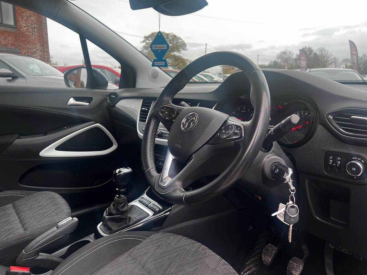 Used Vauxhall Crossland X 2020 for sale - 76688915: Photo 10