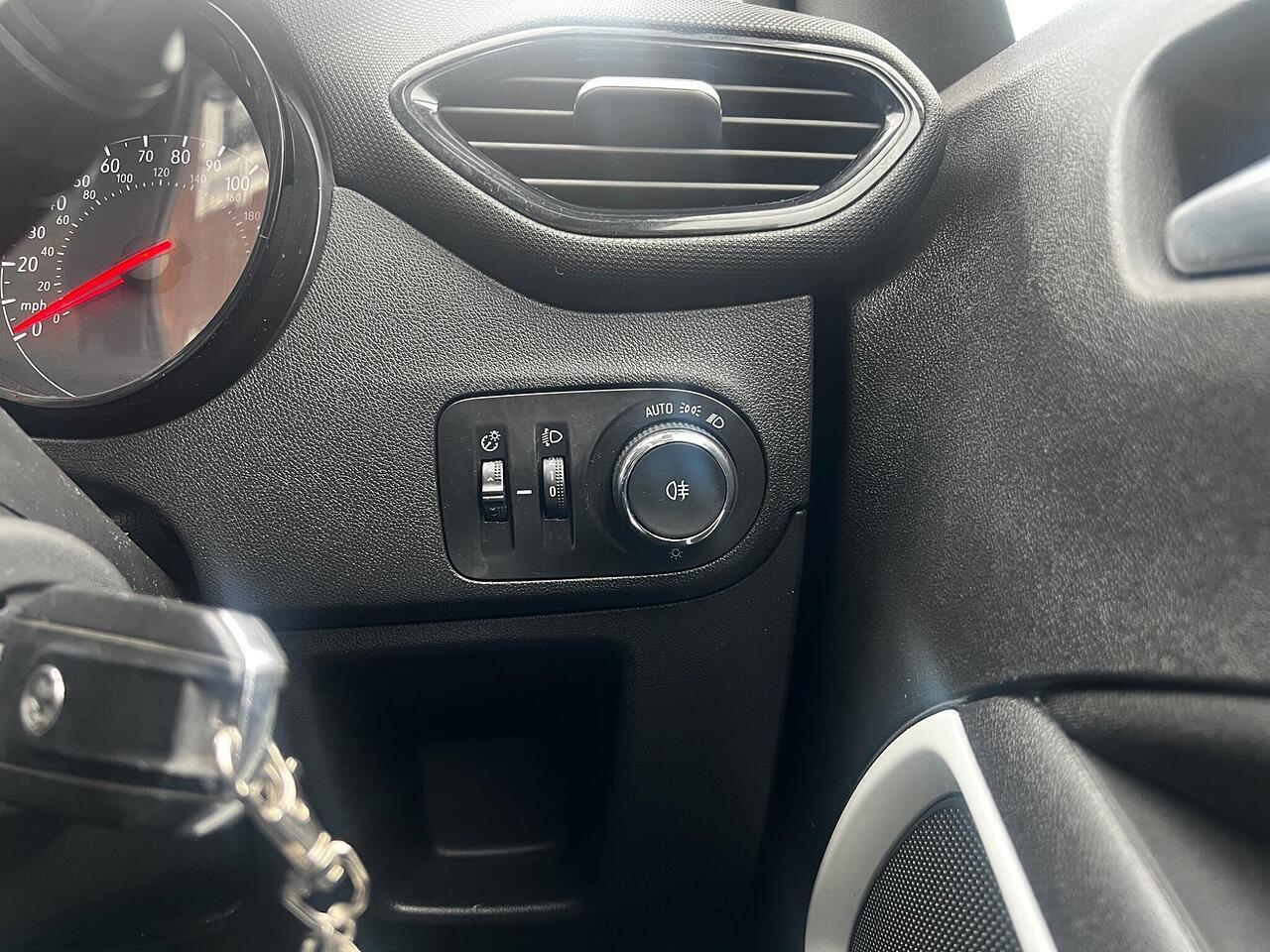 Used Vauxhall Crossland X 2020 for sale - 76688915: Photo 21