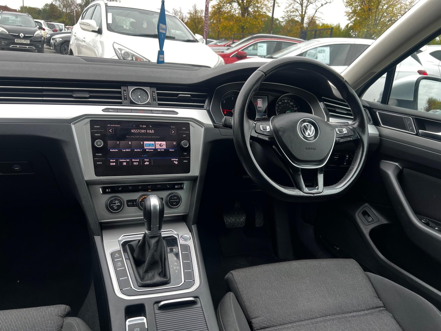 Used Volkswagen Passat 2018 for sale - 76486737: Photo 13