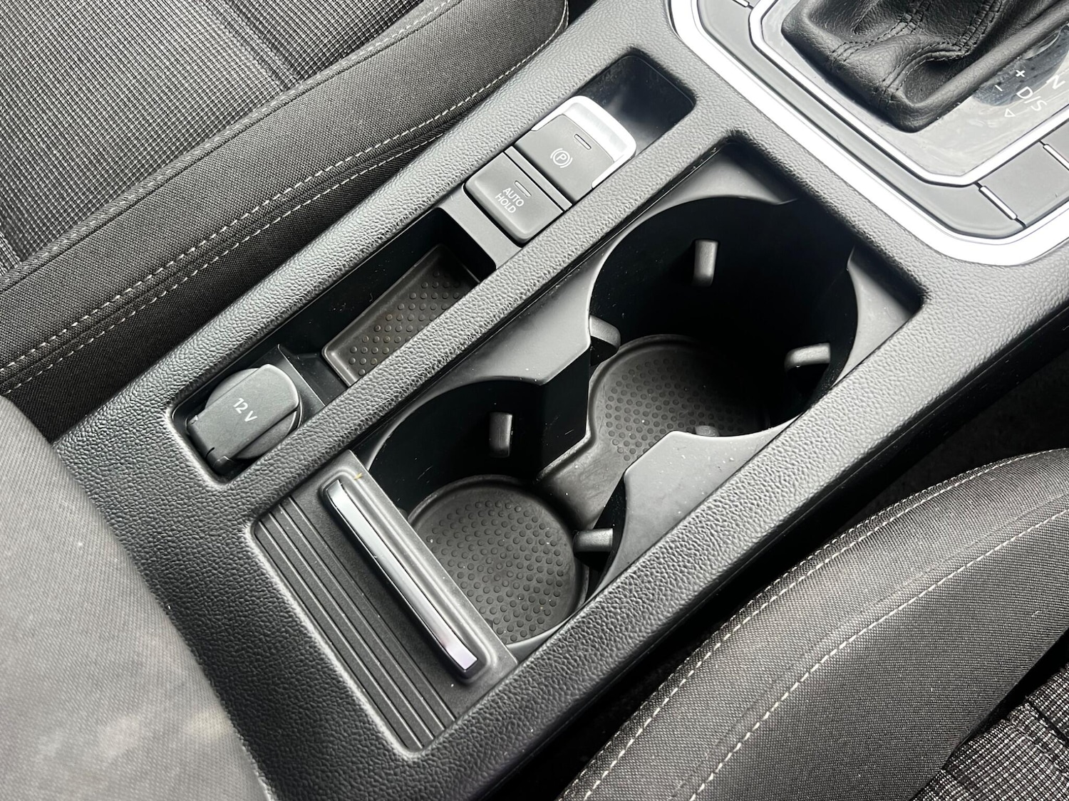 Used Volkswagen Passat 2018 for sale - 76486737: Photo 16