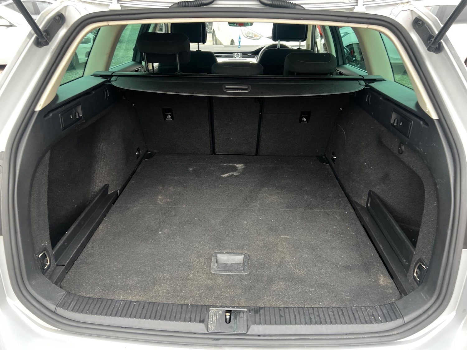 Used Volkswagen Passat 2018 for sale - 76486737: Photo 32