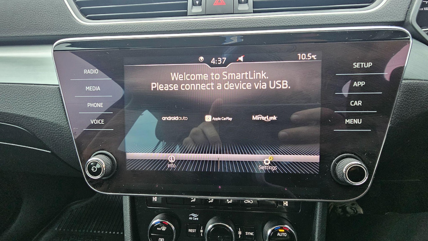 Used Skoda Superb 2017 for sale - 76991142: Photo 34