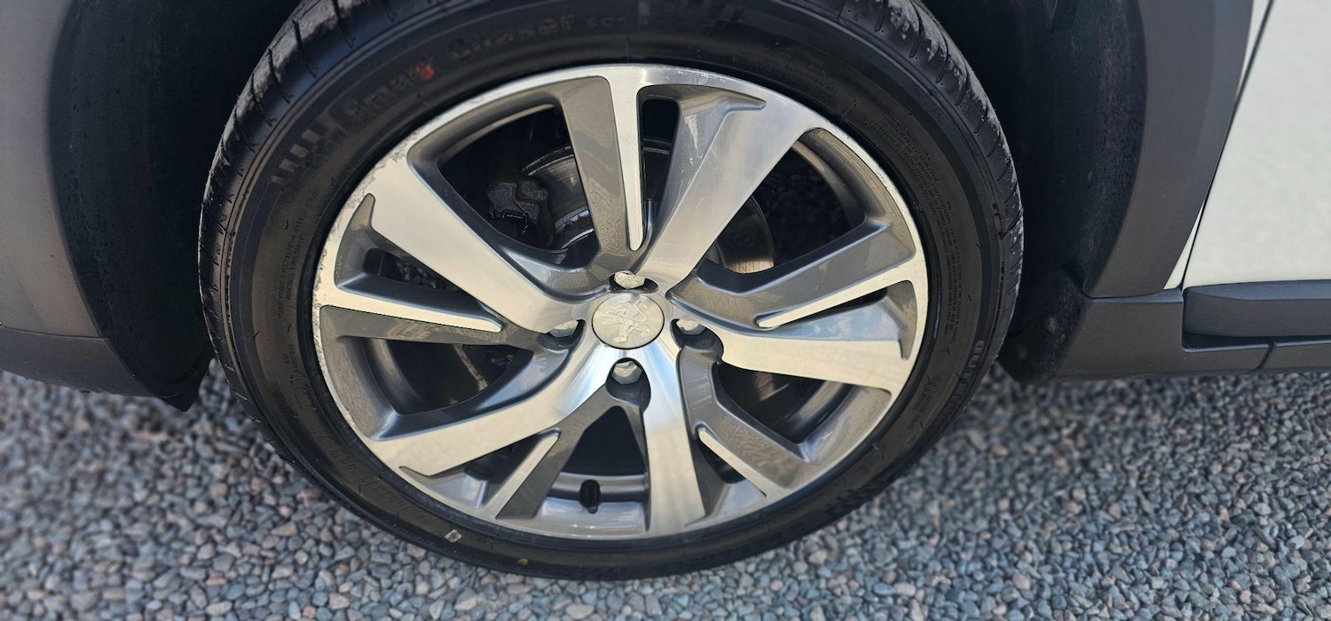 Used Peugeot 2008 2019 for sale - 76486770: Photo 14