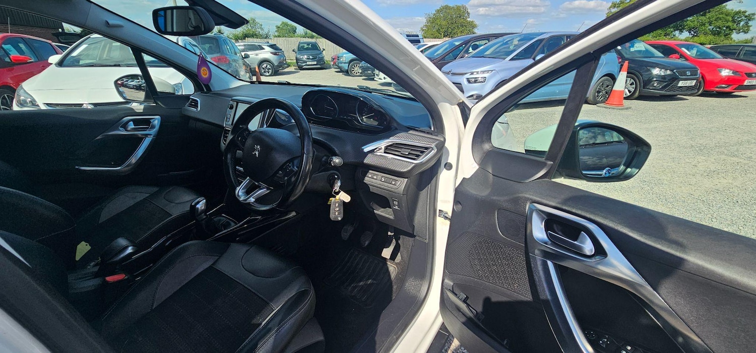 Used Peugeot 2008 2019 for sale - 76486770: Photo 15