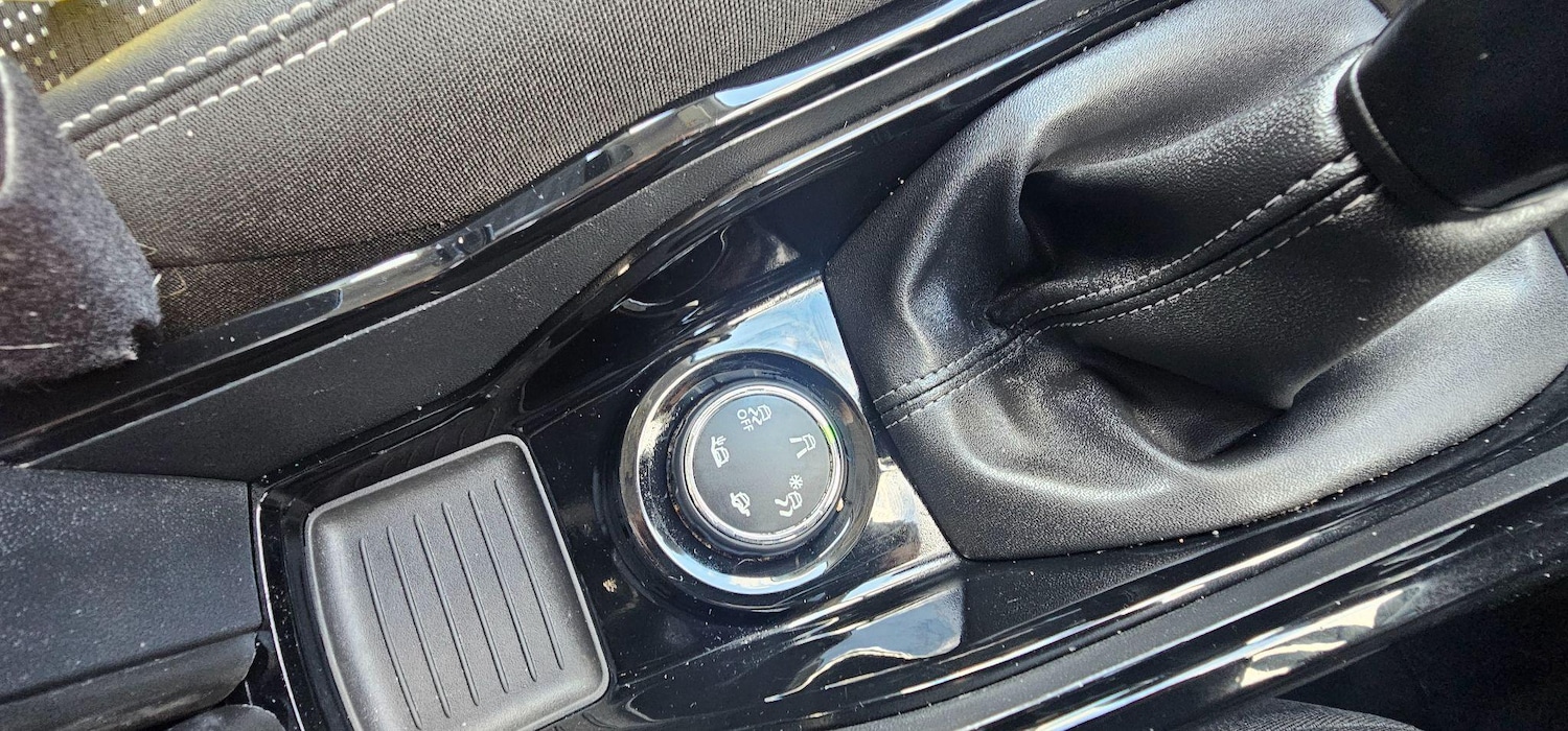 Used Peugeot 2008 2019 for sale - 76486770: Photo 29