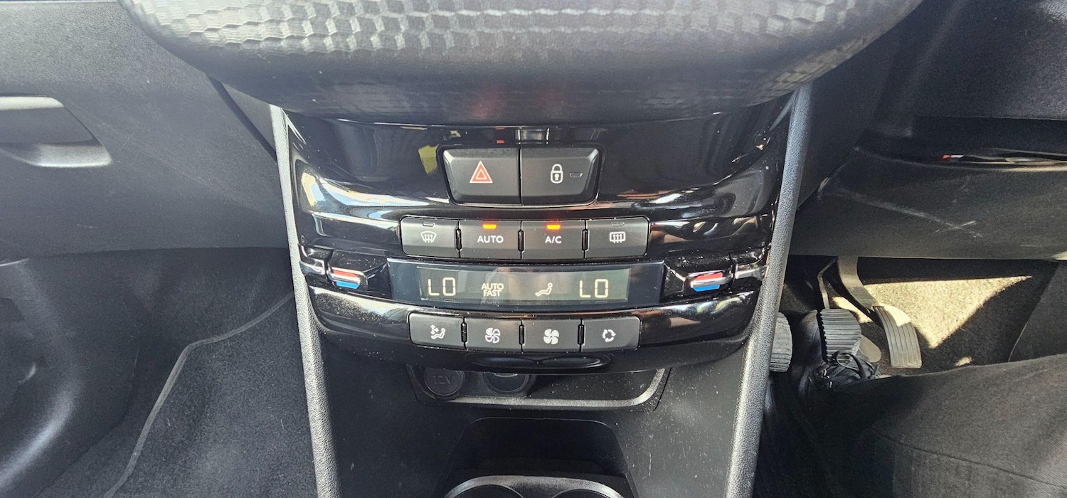 Used Peugeot 2008 2019 for sale - 76486770: Photo 31