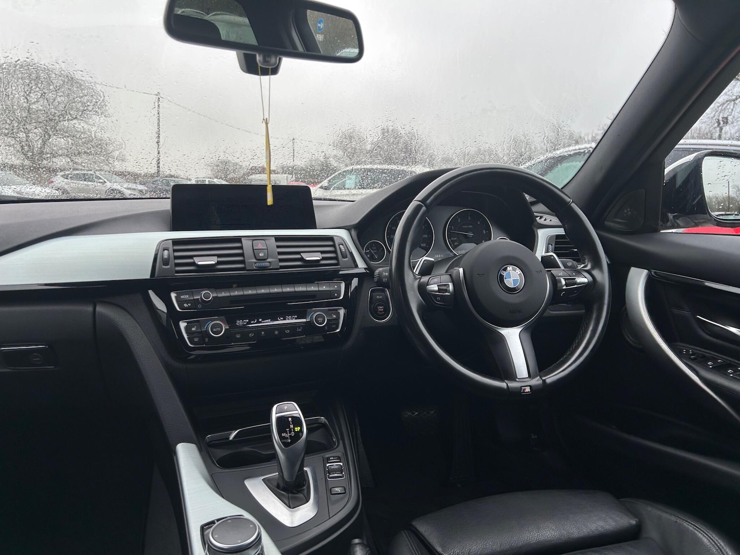 Used BMW 3 Series 2017 for sale - 77524767: Photo 10