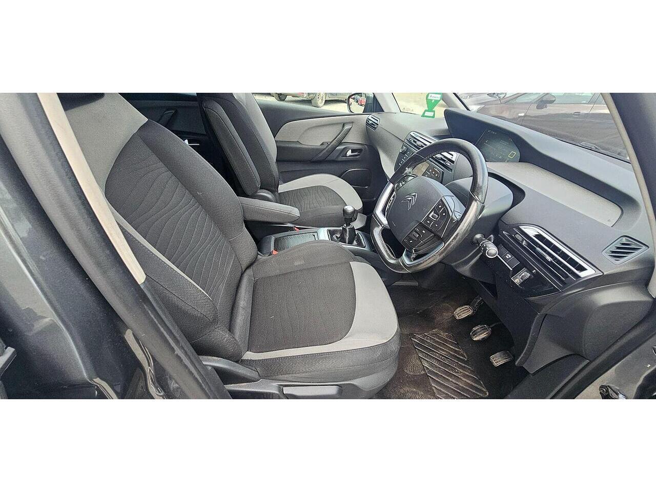Used Citroen C4 Grand Picasso 2015 for sale - 76512362: Photo 12
