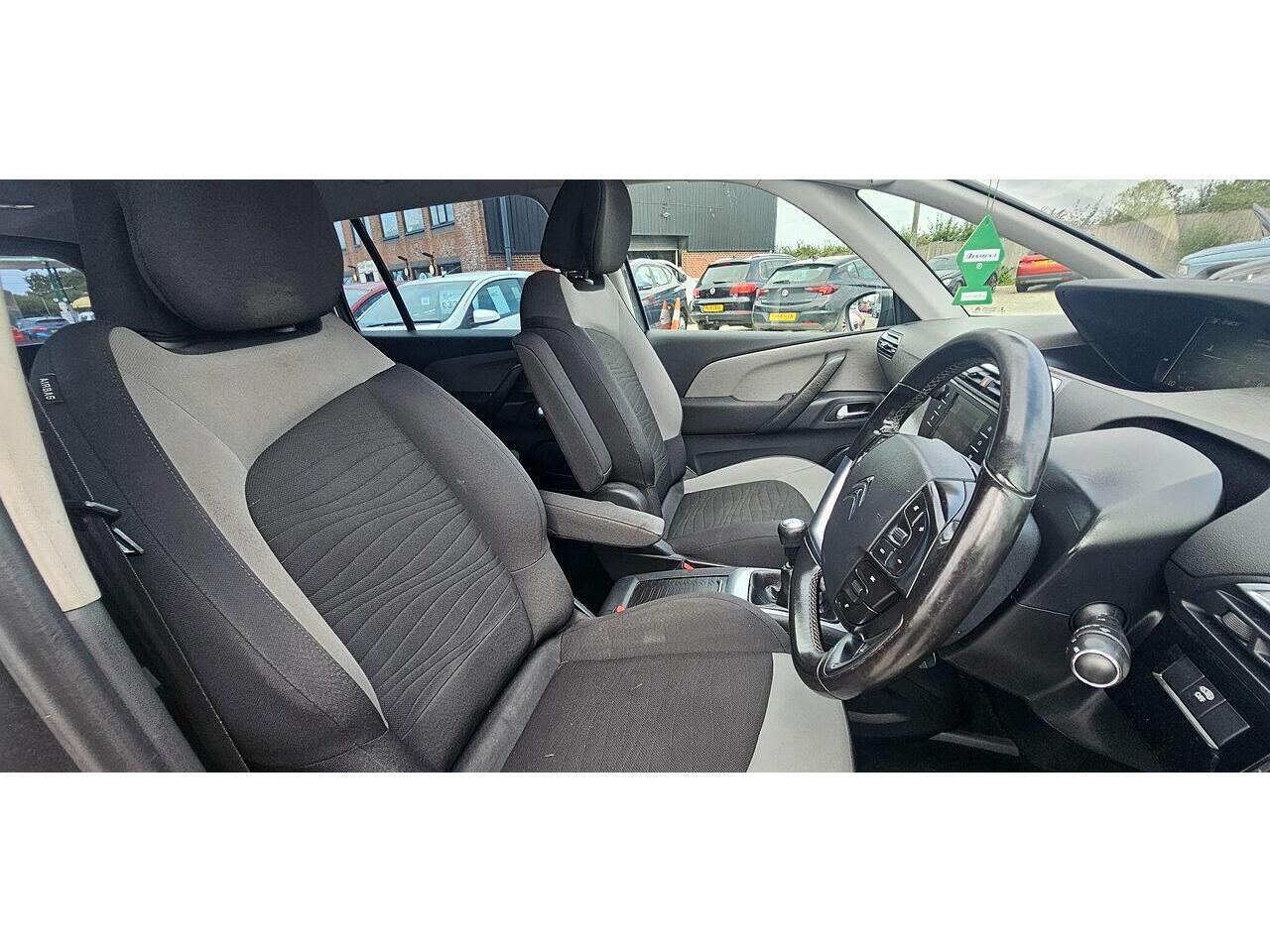 Used Citroen C4 Grand Picasso 2015 for sale - 76512362: Photo 13