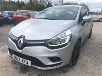 Used Renault Clio 2017 for sale - 74802753: Photo