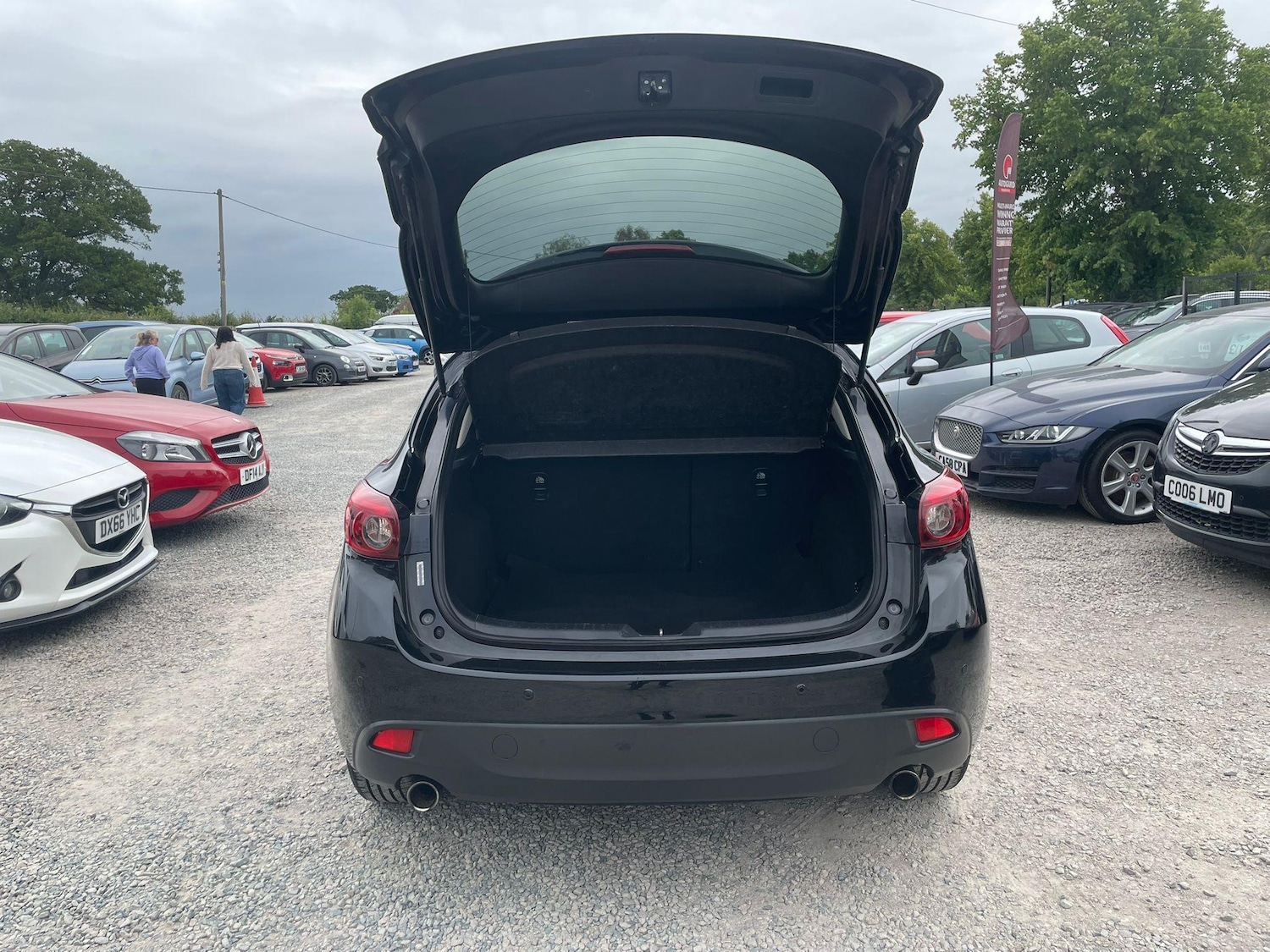 Vehicle 29