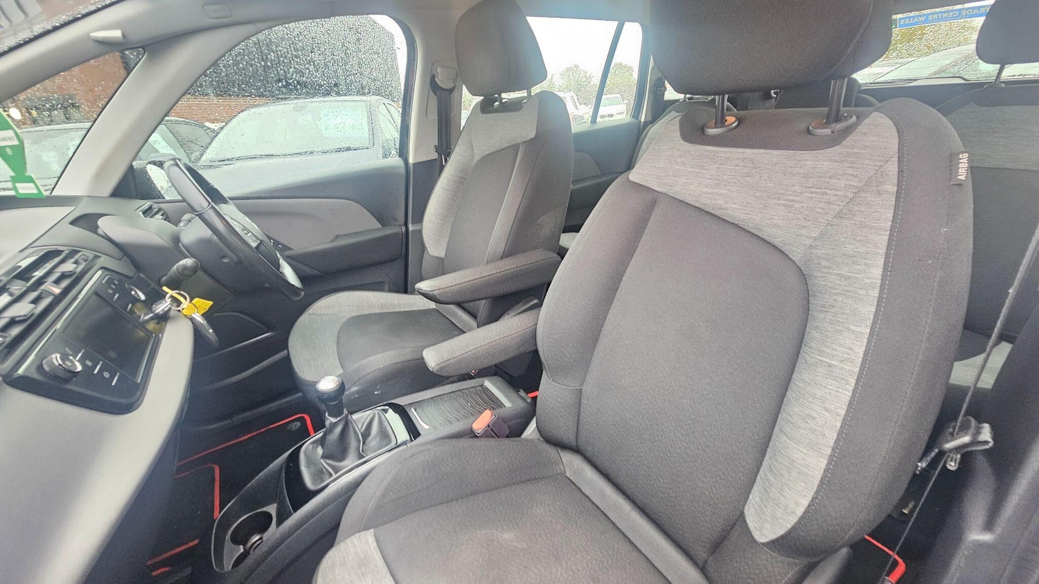 Used Citroen C4 Grand Picasso 2017 for sale - 76486785: Photo 29