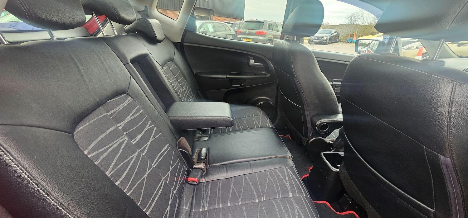 Used Kia Venga 2014 for sale - 76486717: Photo 19