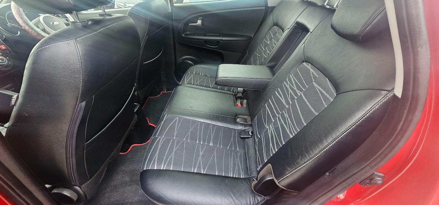 Used Kia Venga 2014 for sale - 76486717: Photo 21