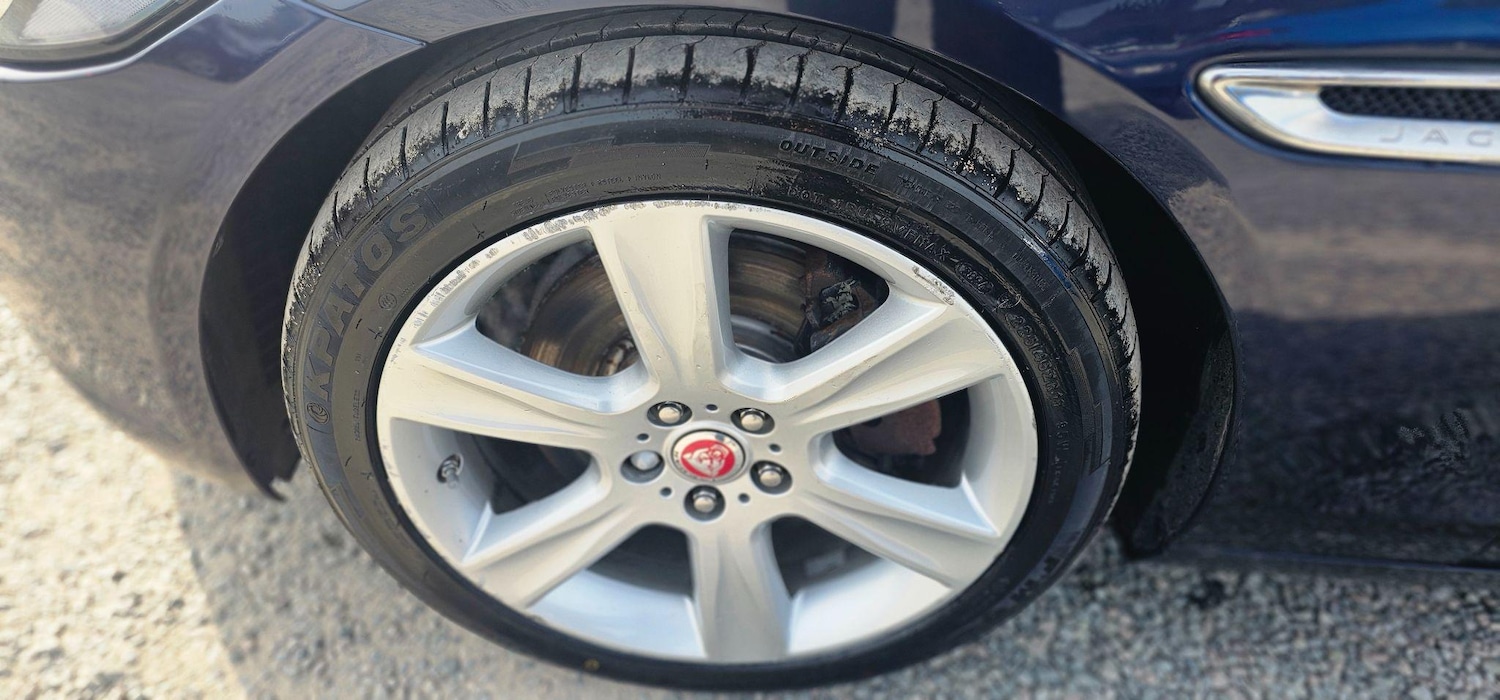 Used Jaguar XE 2017 for sale - 76486772: Photo 16