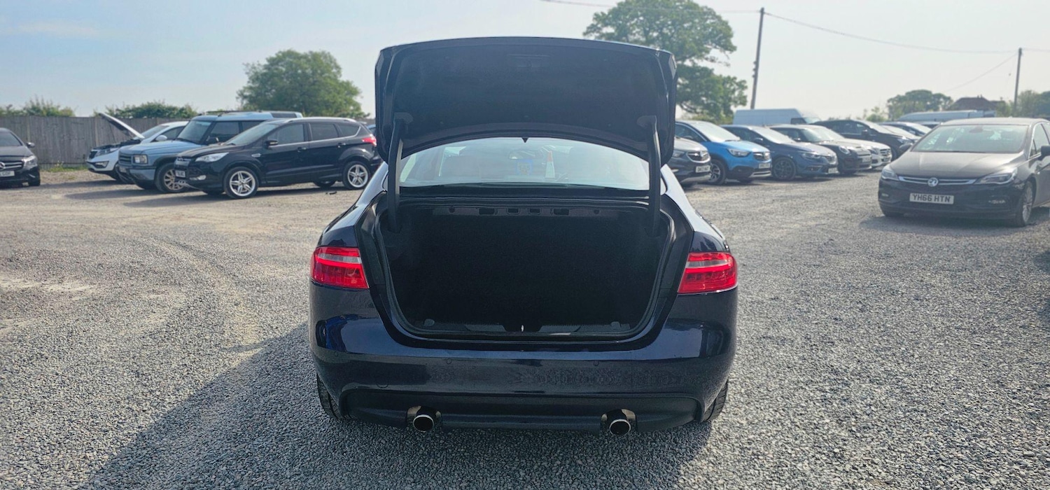 Used Jaguar XE 2017 for sale - 76486772: Photo 24