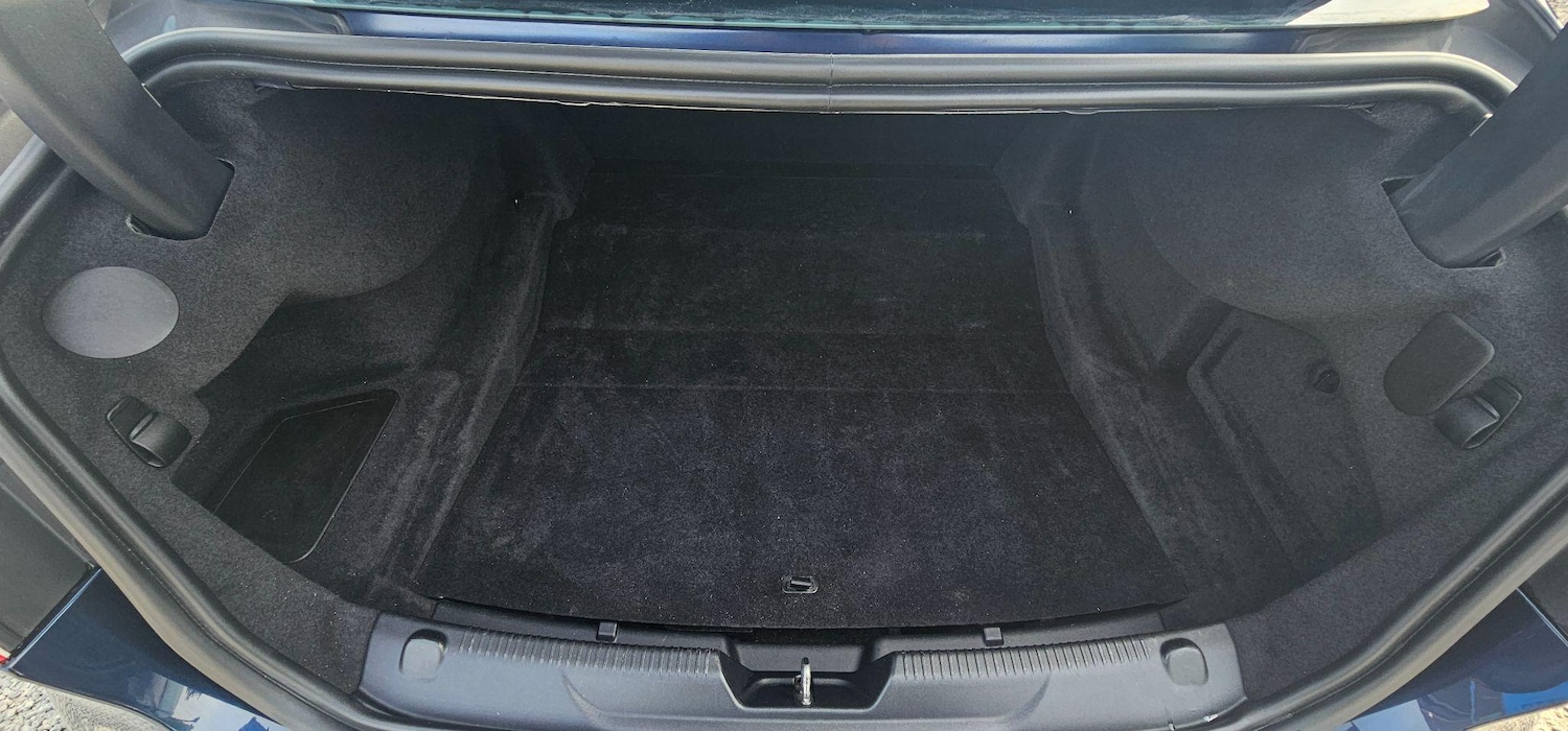 Used Jaguar XE 2017 for sale - 76486772: Photo 26