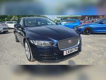 Used Jaguar XE 2017 for sale - 76486772: Photo