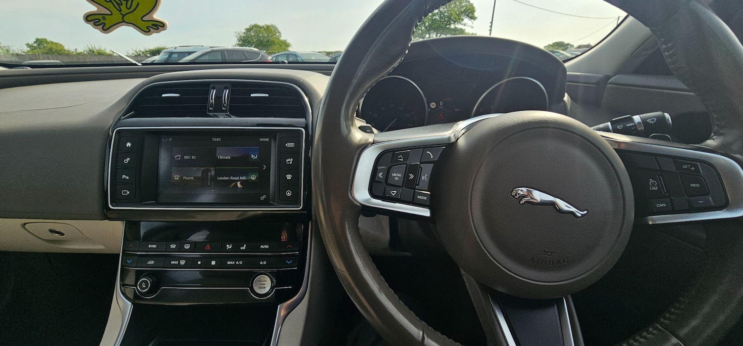 Used Jaguar XE 2017 for sale - 76486772: Photo 33