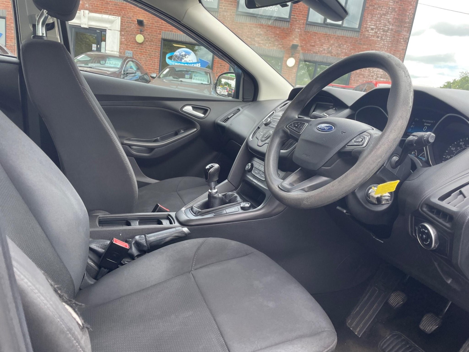 Used Ford Focus 2016 for sale - 76898585: Photo 17