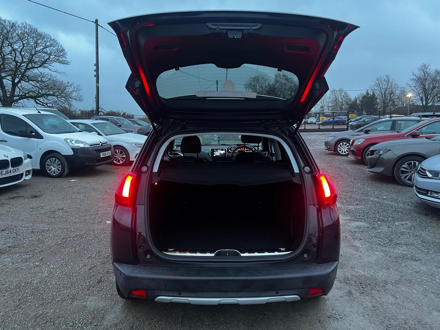 Used Peugeot 2008 2017 for sale - 76899609: Photo 24
