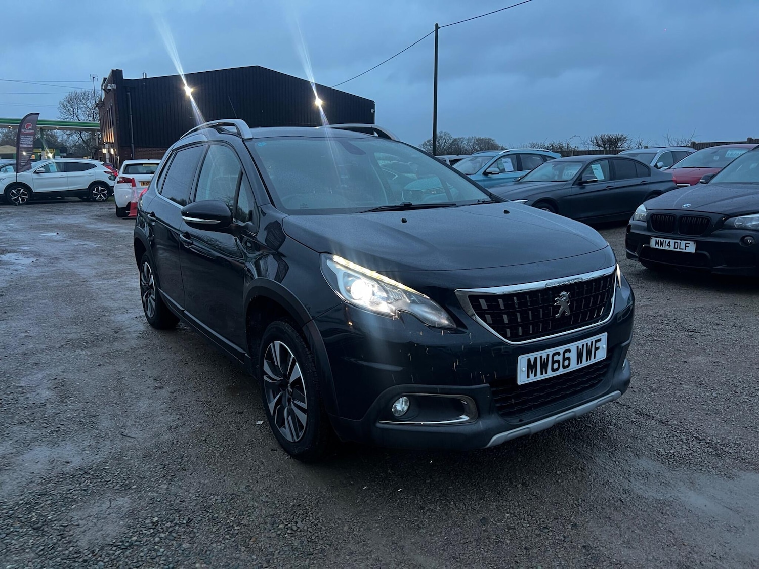 Used Peugeot 2008 2017 for sale - 76899609: Photo 5