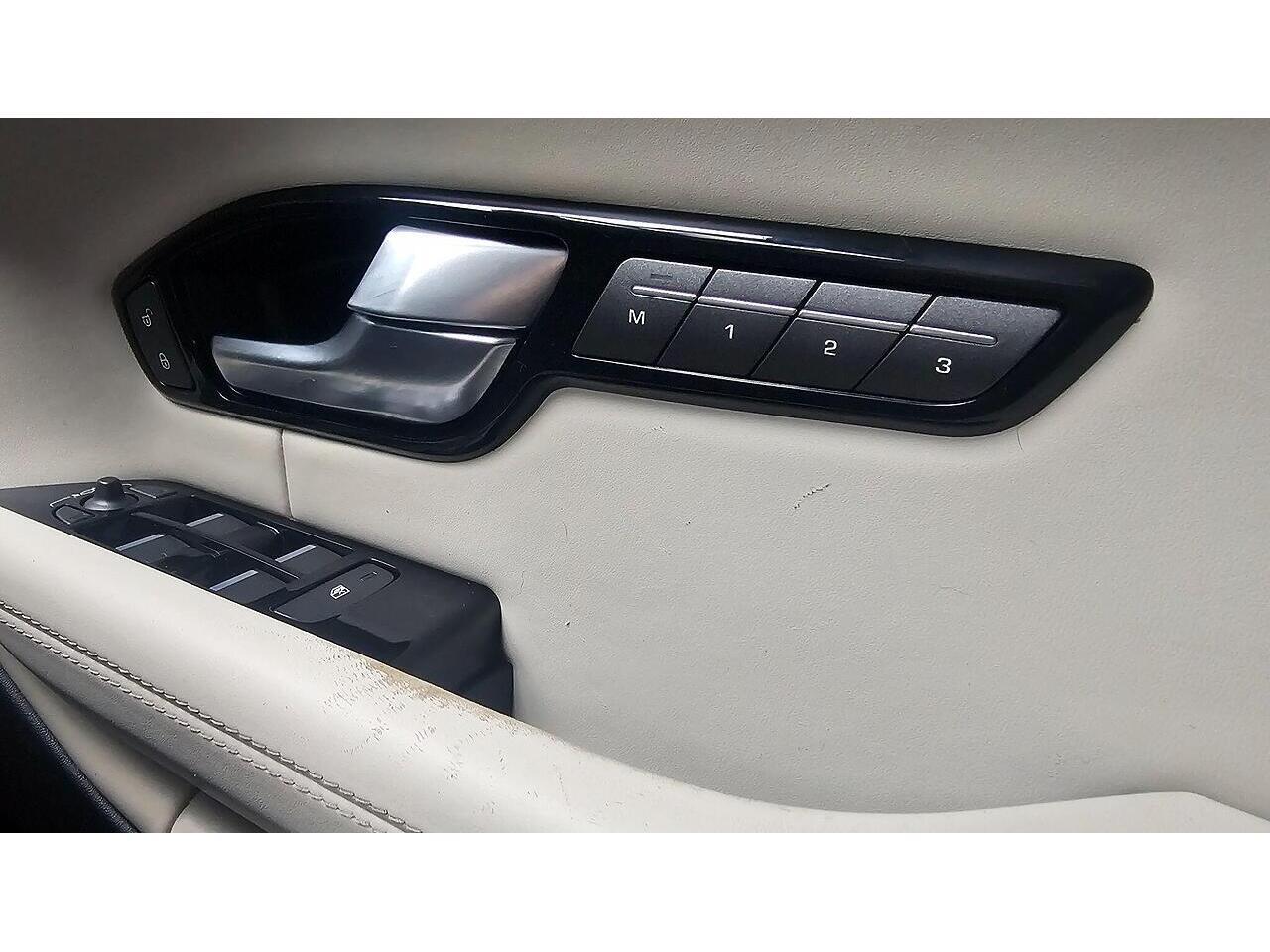 Used Land Rover Range Rover Evoque 2017 for sale - 76899139: Photo 41