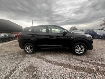 Used Hyundai TUCSON 2016 for sale - 76484806: Photo