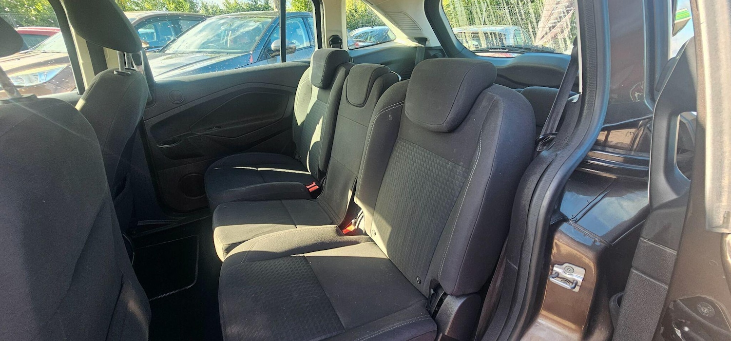 Used Ford Grand C-Max 2015 for sale - 76486765: Photo 16