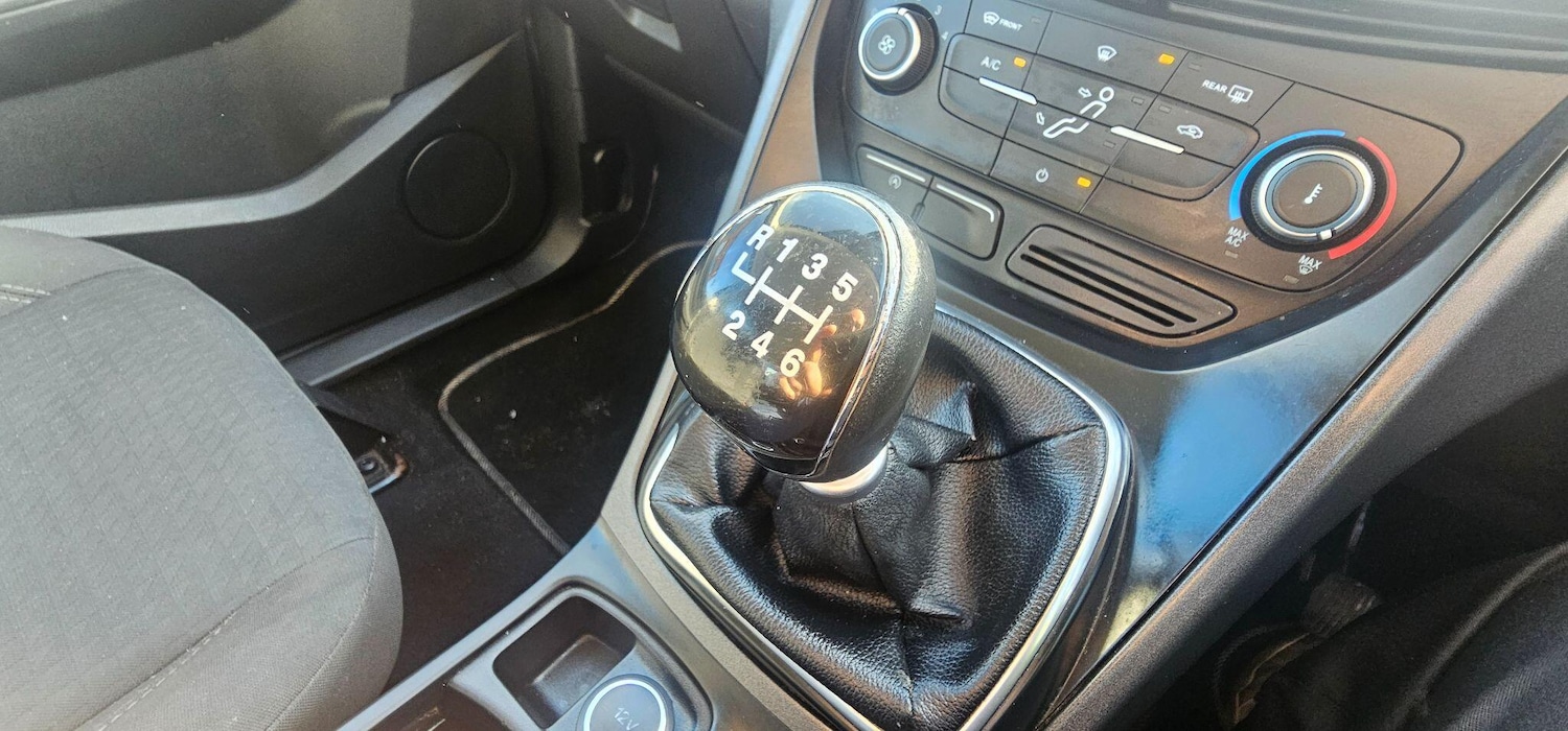 Used Ford Grand C-Max 2015 for sale - 76486765: Photo 23