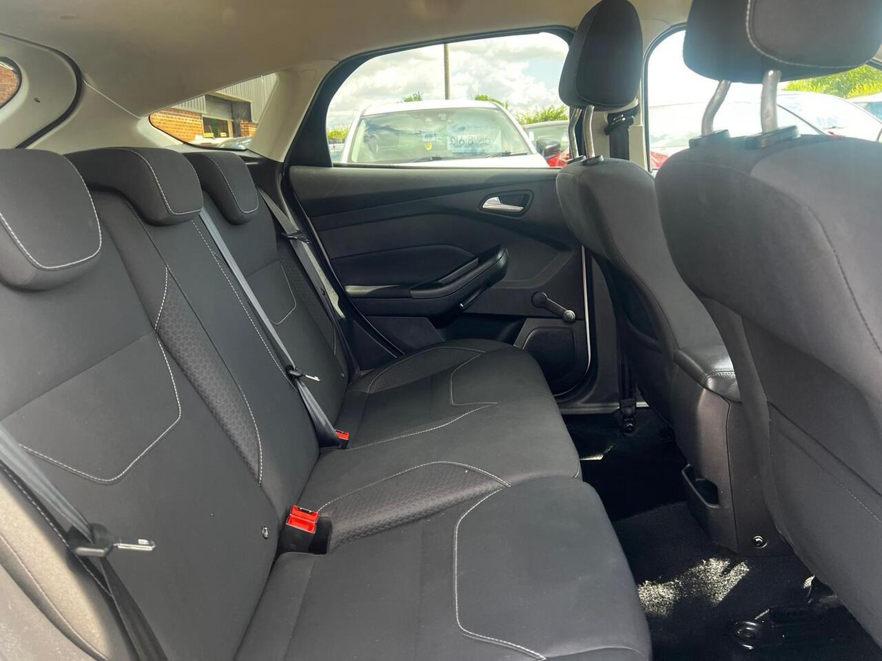 Used Ford Focus for sale - 77550119: Photo 14