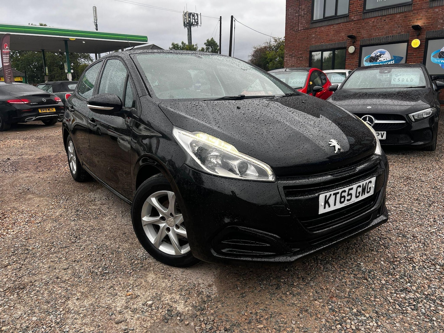 Used Peugeot 208 2016 for sale - 76486790: Photo 1