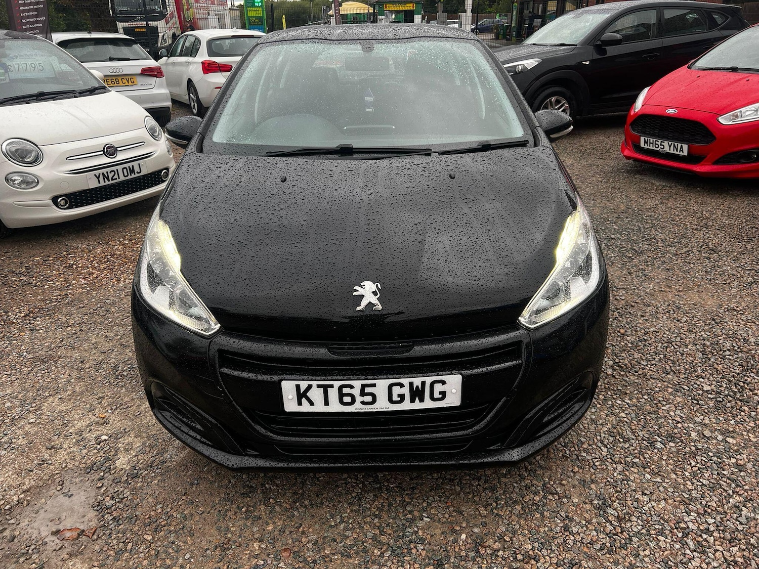 Used Peugeot 208 2016 for sale - 76486790: Photo 10