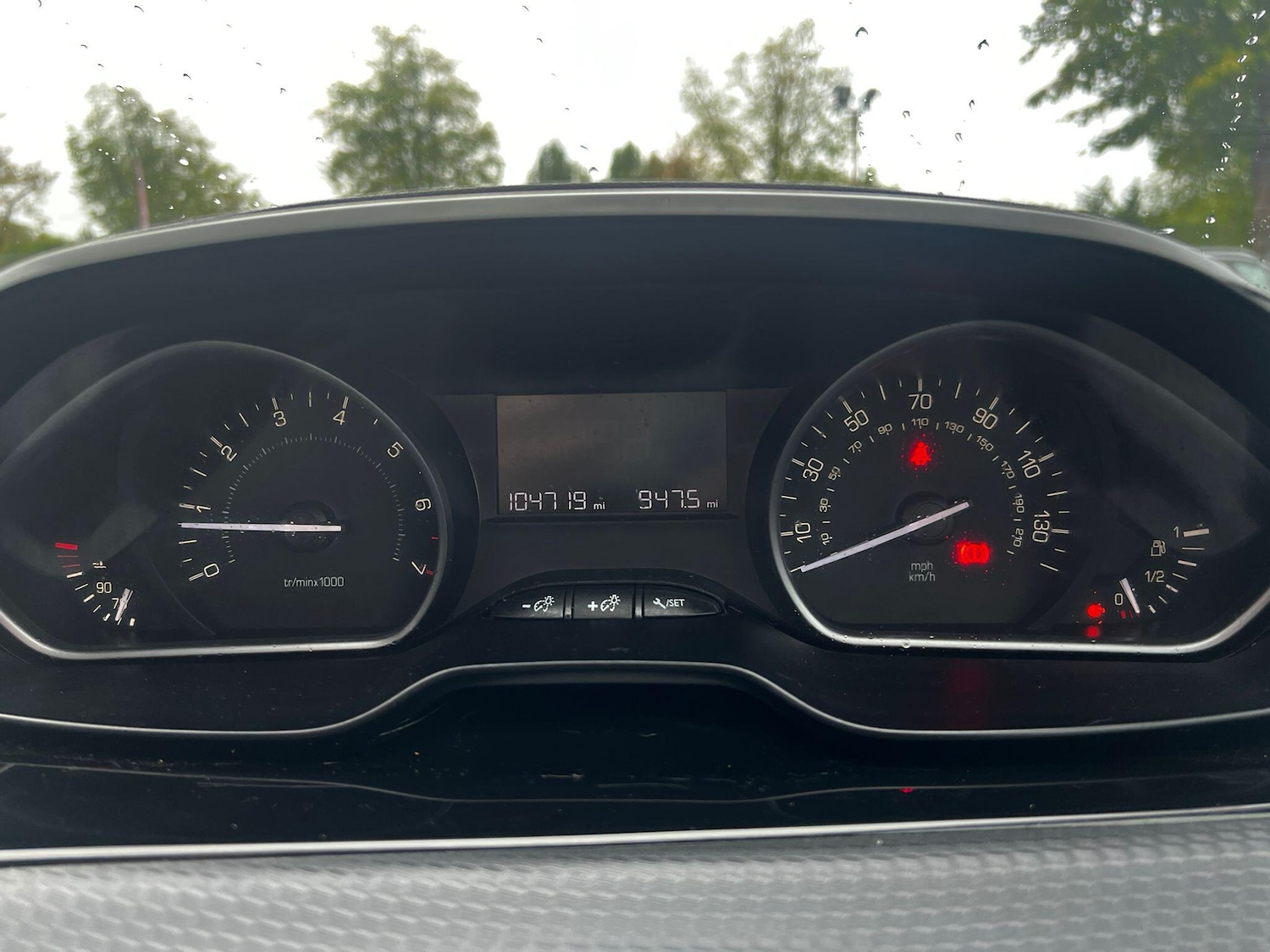 Used Peugeot 208 2016 for sale - 76486790: Photo 26