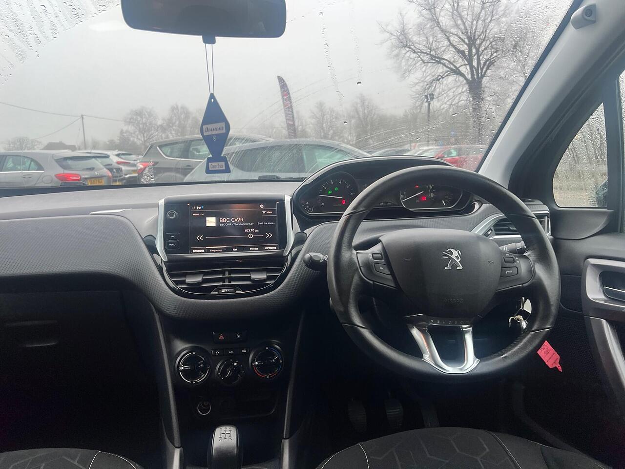 Used Peugeot 2008 2018 for sale - 77376783: Photo 12