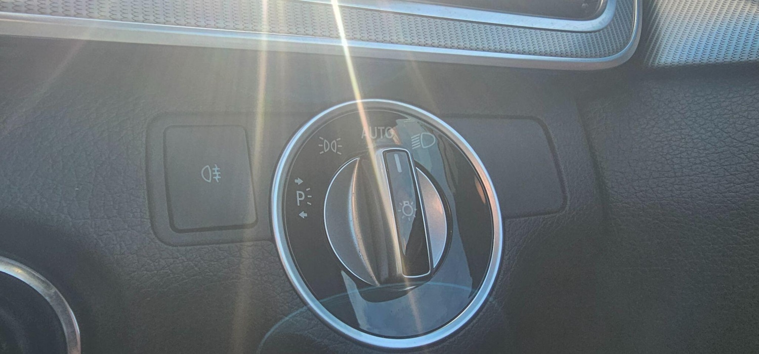 Used Mercedes-Benz E Class for sale - 76898256: Photo 43