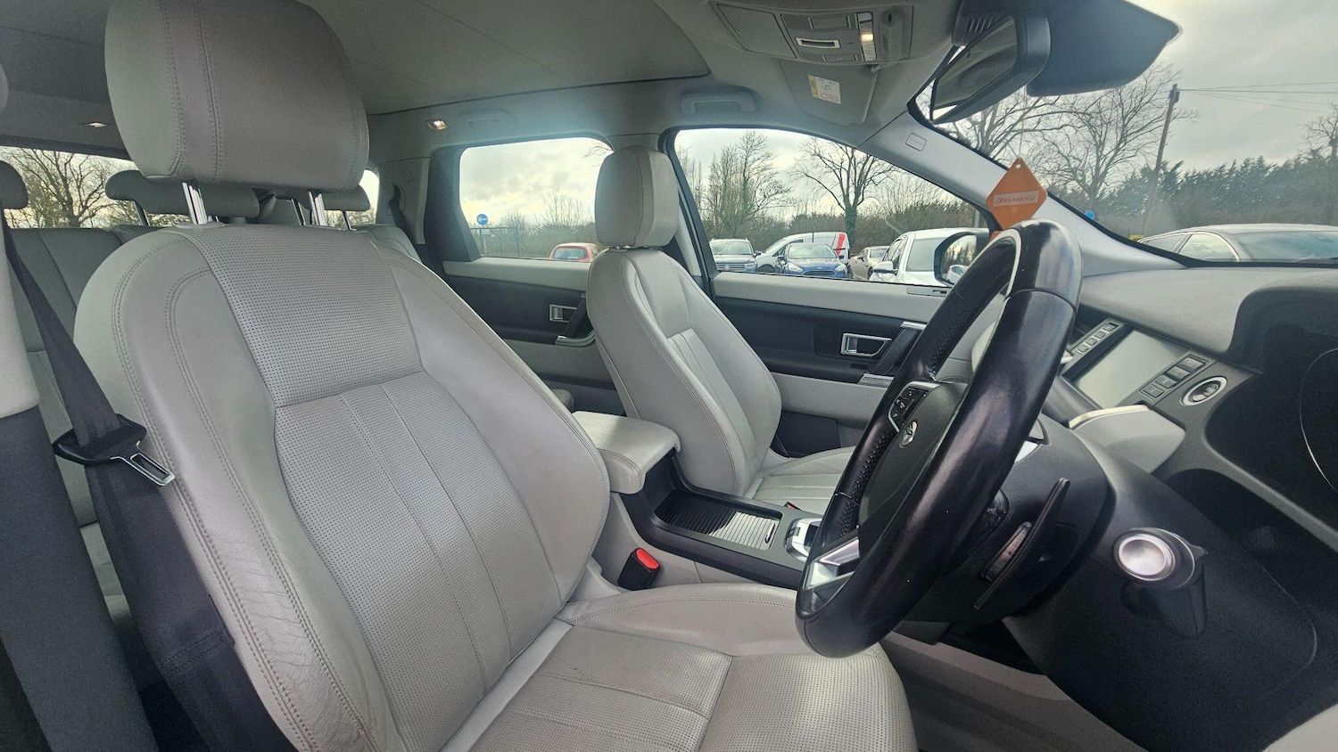 Used Land Rover Discovery Sport 2015 for sale - 77440650: Photo 12