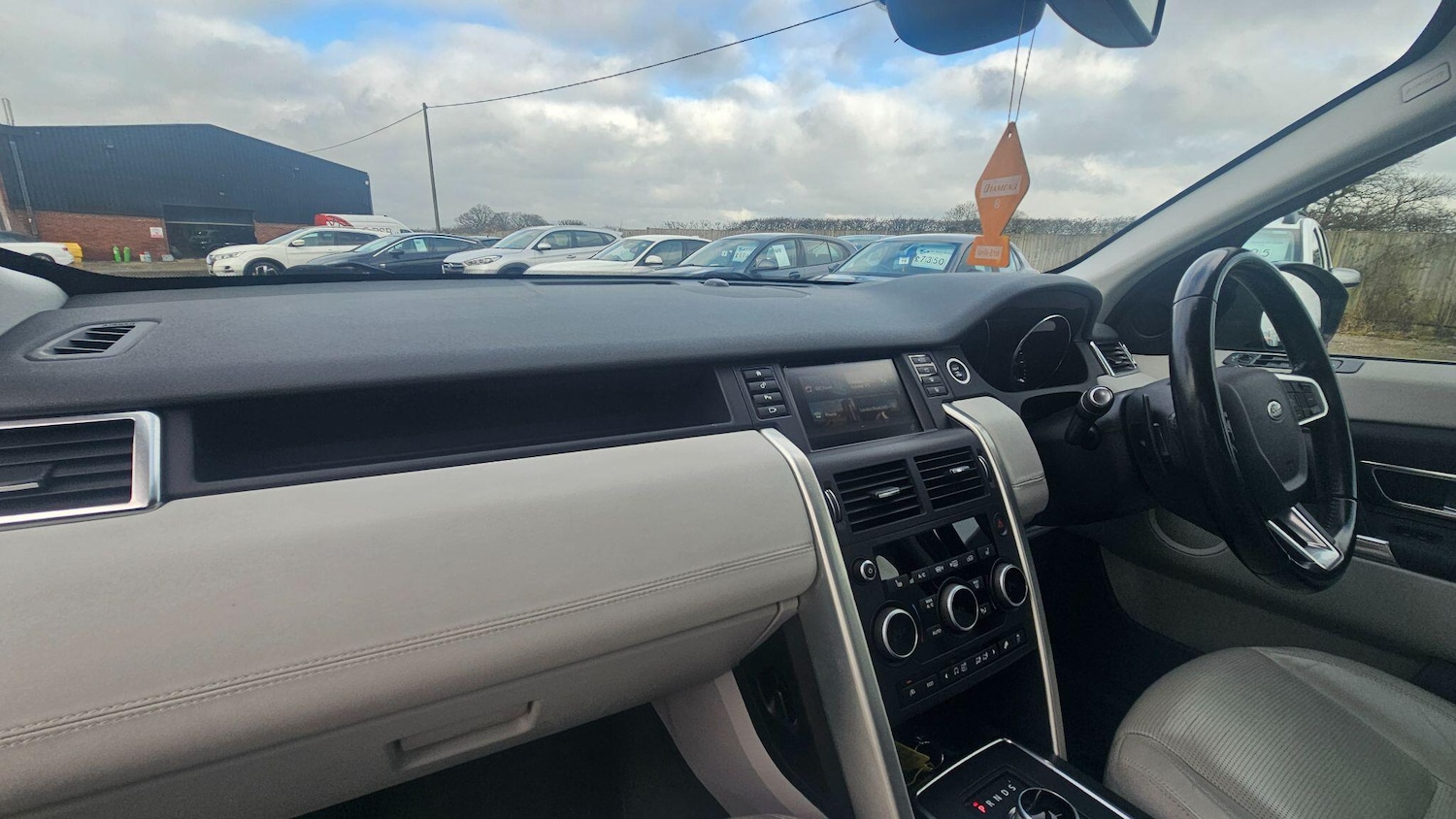 Used Land Rover Discovery Sport 2015 for sale - 77440650: Photo 22