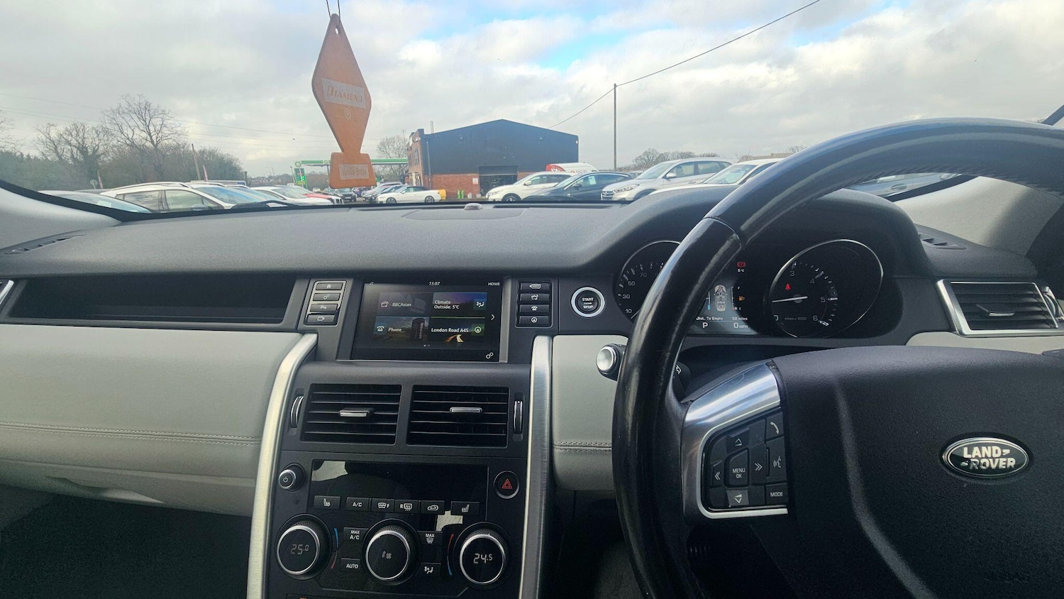 Used Land Rover Discovery Sport 2015 for sale - 77440650: Photo 23