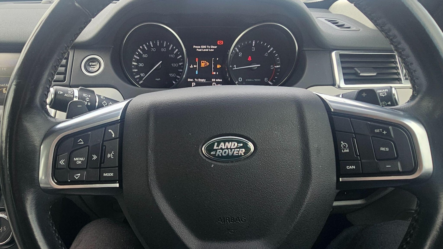Used Land Rover Discovery Sport 2015 for sale - 77440650: Photo 28