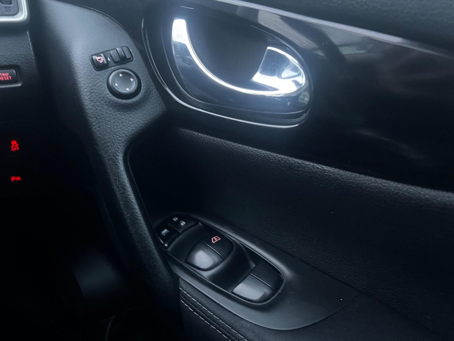 Used Nissan Qashqai 2014 for sale - 76975536: Photo 21